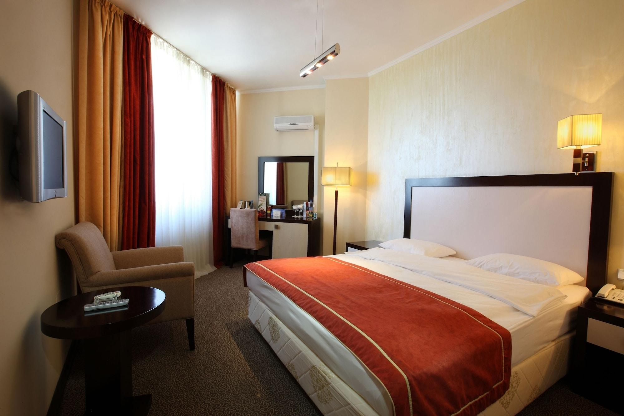 Kazakhstan Hotel อัลมาตี ภายนอก รูปภาพ