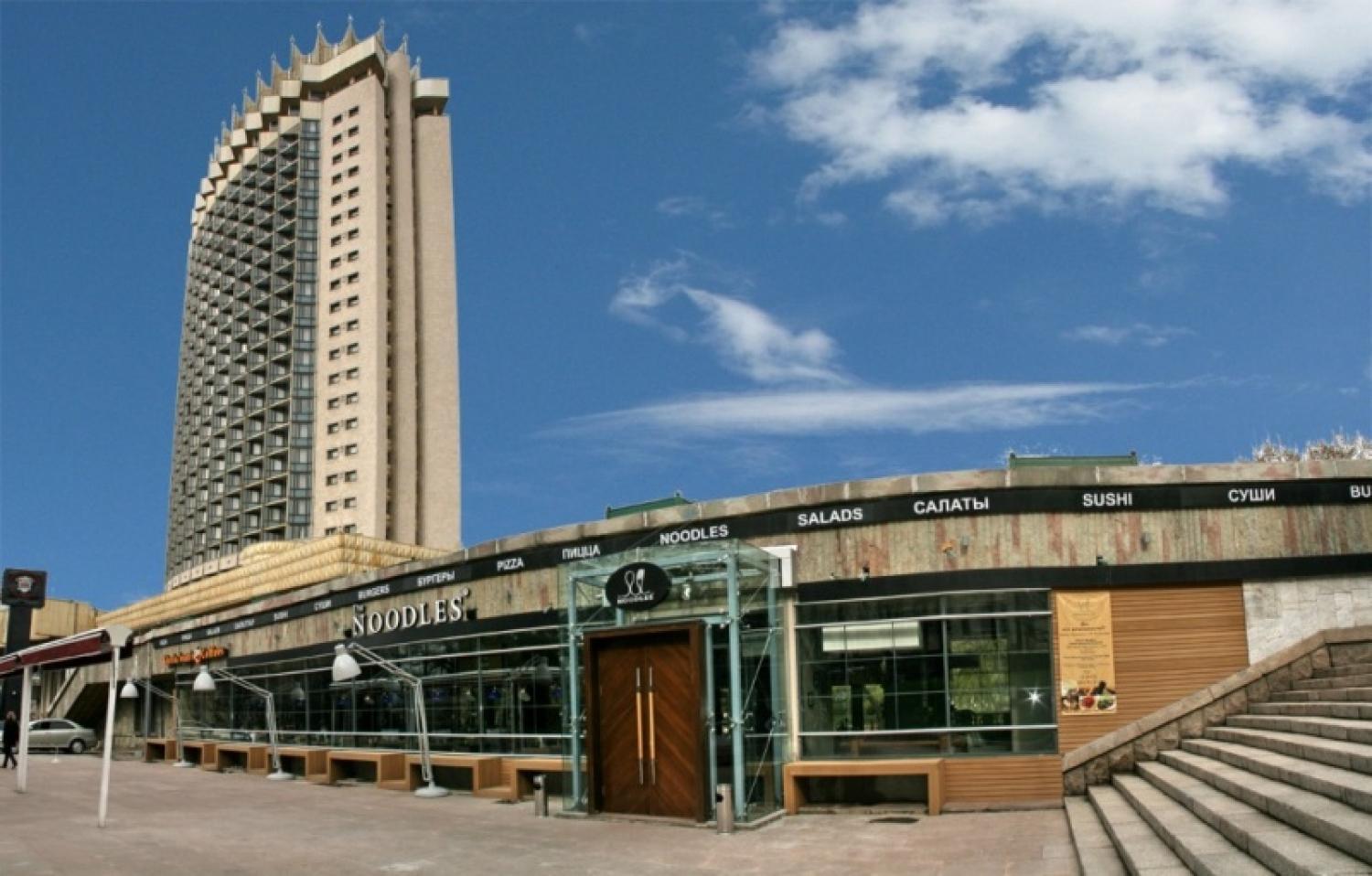 Kazakhstan Hotel อัลมาตี ภายนอก รูปภาพ