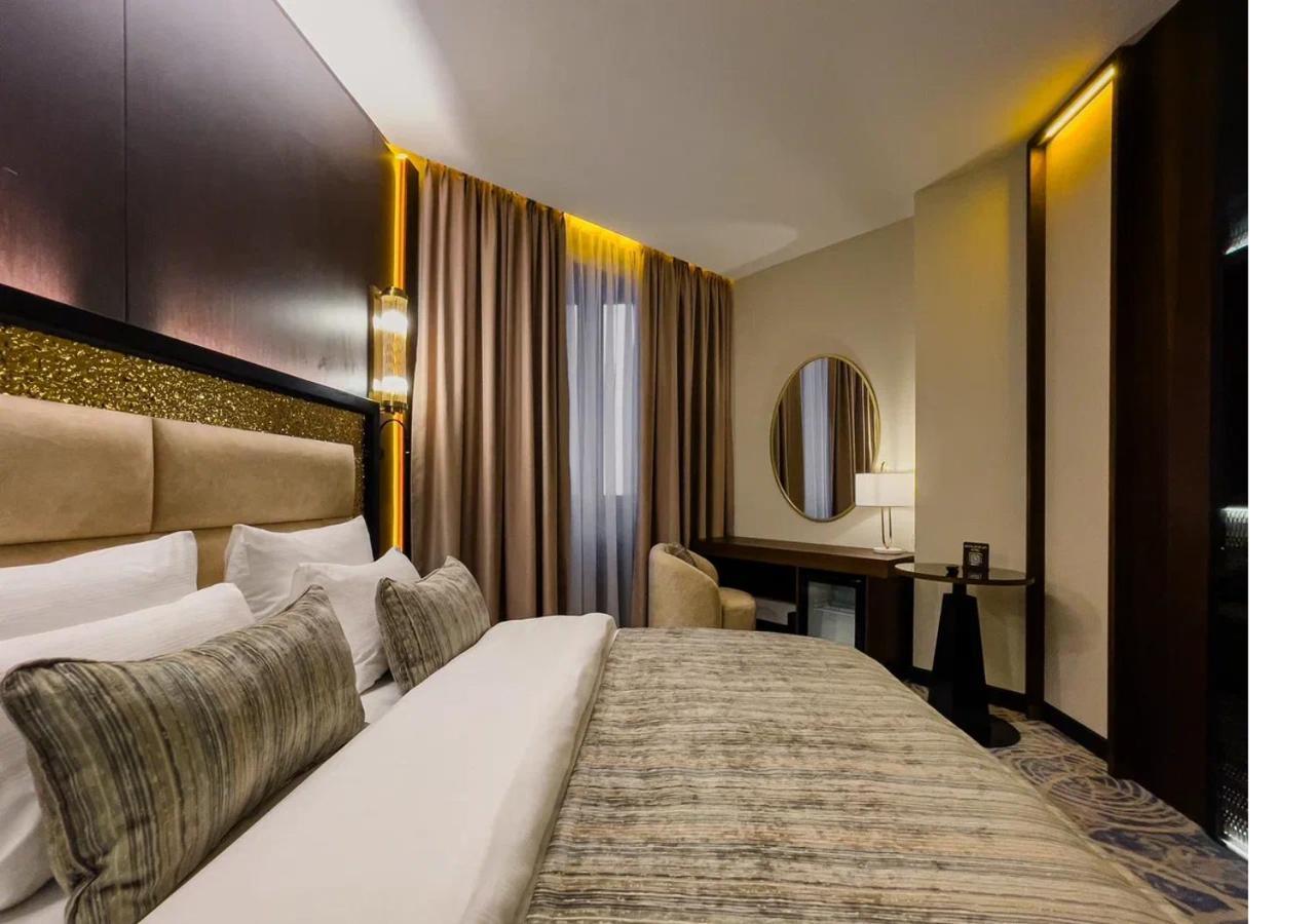 Kazakhstan Hotel อัลมาตี ภายนอก รูปภาพ