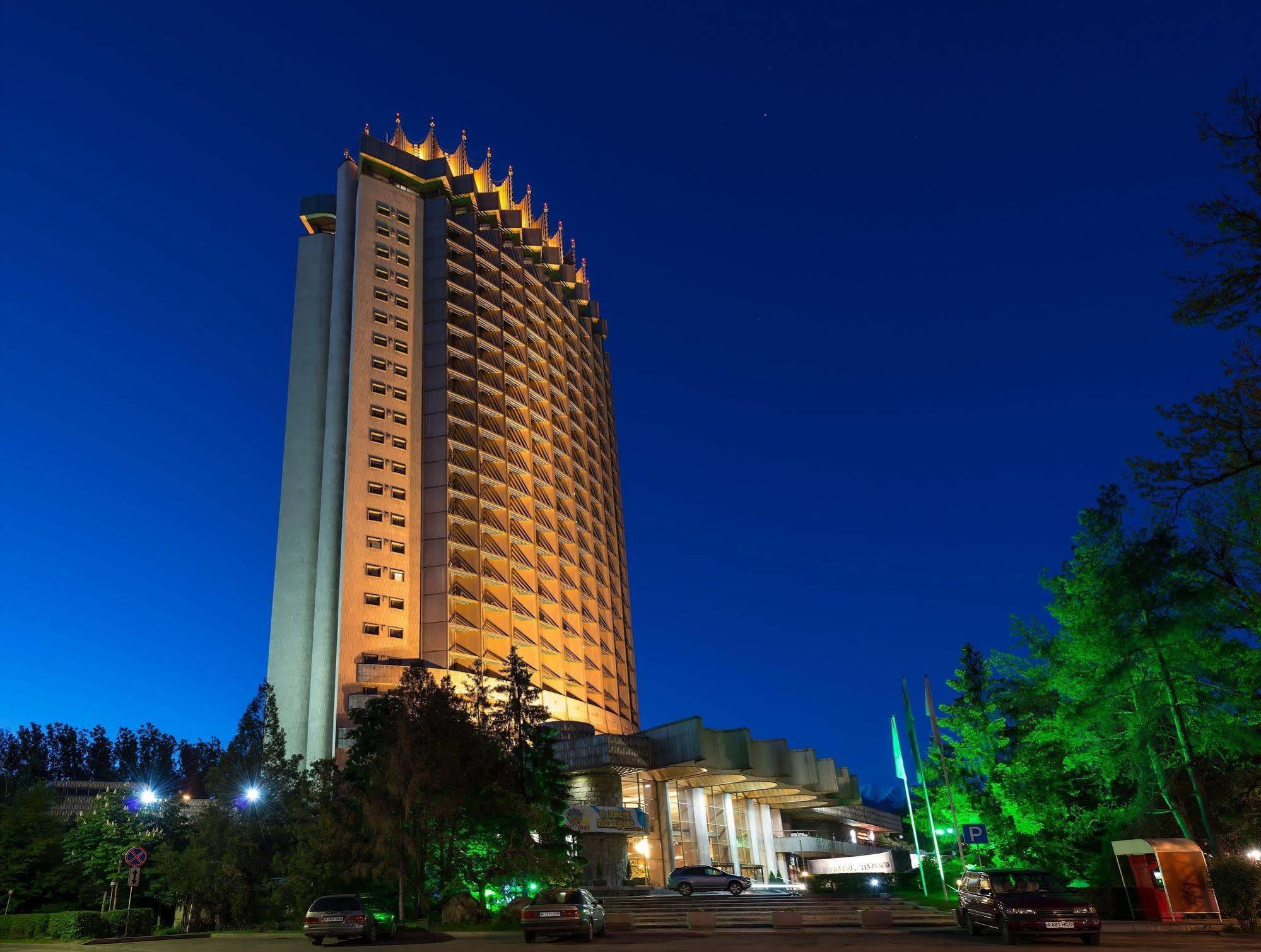 Kazakhstan Hotel อัลมาตี ภายนอก รูปภาพ